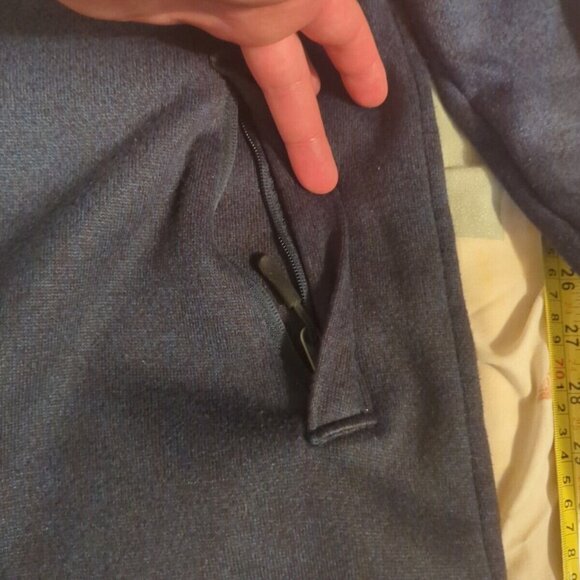 Bench Fleece Zipper Pocket Full Zip Jacket, Excellent Condition Men Size Large - Picture 3 of 9